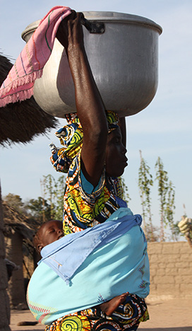 Acceso sostenible al agua en Camerún gracias a Canal Voluntarios