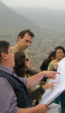 Acceso al saneamiento en Perú por Canal Voluntarios