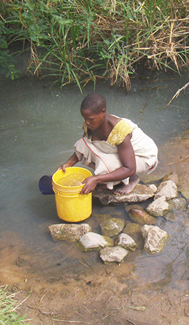 Mejora del abastecimiento de agua potable y saneamiento en la Comarca de Tegeruka, Tanzania